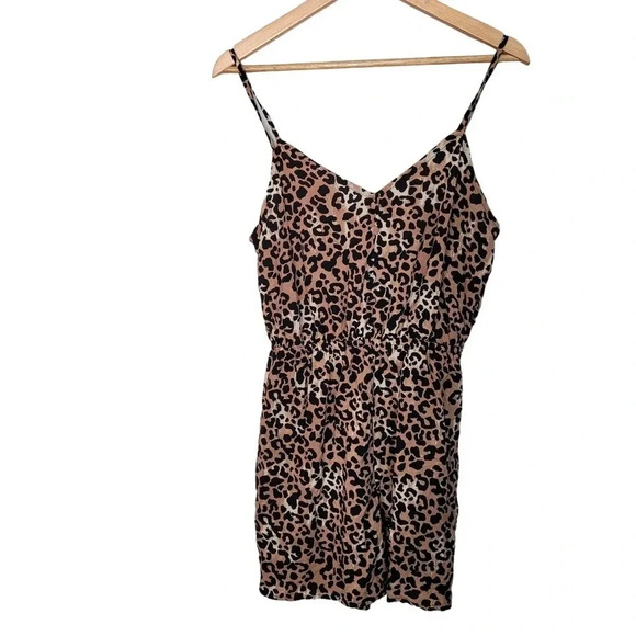 New Look Womens One-Piece Romper Size 8 Multicolor Animal Print Spaghetti Straps - Picture 1 of 13
